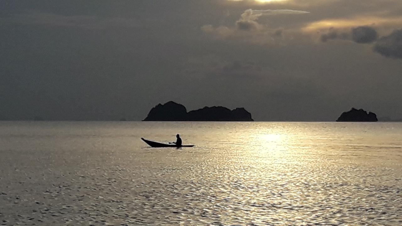 Beachfront Talingngam Taling Ngam  ภายนอก รูปภาพ
